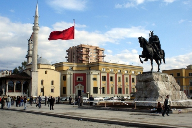 Государственное устройство Албании 2014